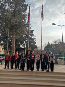 Şehit Tuncer İlkokulu öğrencileri Şht. Tuncer Hasan'ın kabrini ziyaret etti