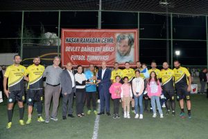 Hasan Ramadan Cemil Devlet Daireleri arası halı saha futbol turnuvası ödül töreni